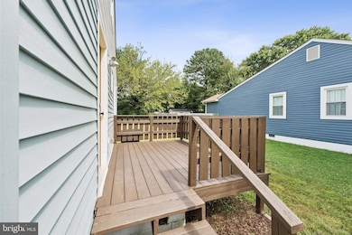 217 Locust Ave, Colonial Beach, VA 22443 - photo 6