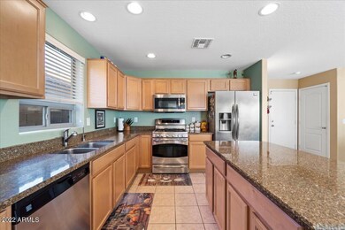 08-Kitchen