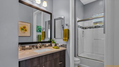 We're Focused 51069 Santoni-3