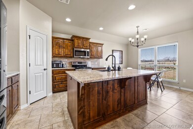 9652 N Osage Dr, Sperry, OK 74073 - photo 6