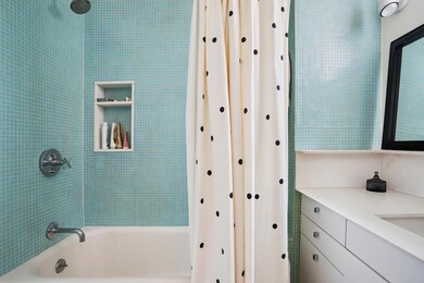 269 W 72nd St unit 16D, New York, NY 10023 - photo 5