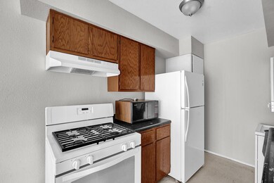 1909 Karen Sue Place unit D, El Paso, TX 79936 - photo 4