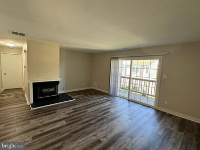602 Briarwood Ct unit 602, Sewell, NJ 08080 - photo 6