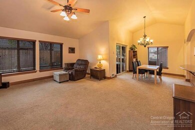 2497 NE Saranac Place, Bend, OR 97701 - photo 5