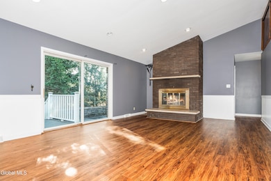 722 Feura Bush Rd, Delmar, NY 12054 - photo 4