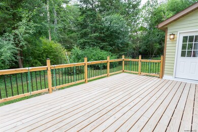 1505 Wheatly Ct, Schenectady, NY 12309 - photo 6