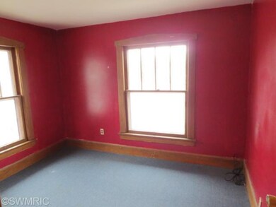 901 Cedar St, Niles, MI 49120 - photo 6