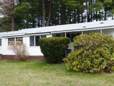 14 Embassy Ave, Hooksett, NH 03106 - photo 5