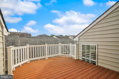 23004 Winged Elm Dr, Clarksburg, MD 20871 - photo 2