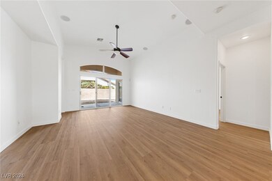 Family Room/Living Room
