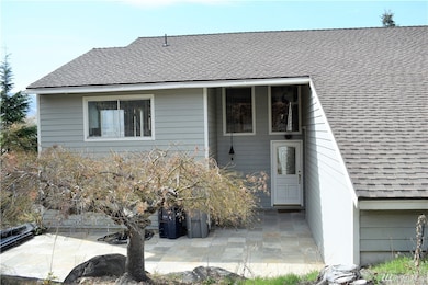 62 15th St NE, East Wenatchee, WA 98802 - photo 3