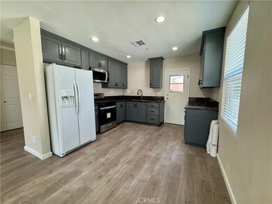 13931 Aztec St, Sylmar, CA 91342 - photo 7