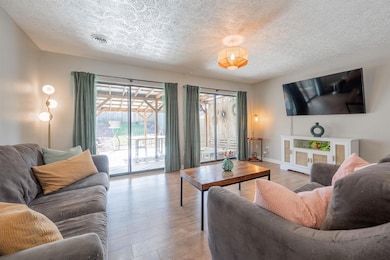 2665 Glade Dr SE, Christiansburg, VA 24073 - photo 6