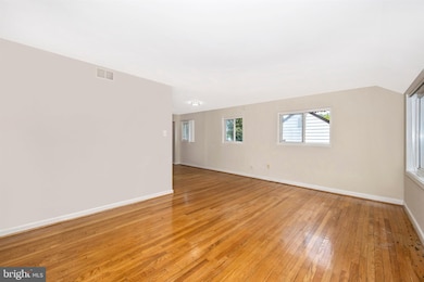 12607 Epping Rd, Silver Spring, MD 20906 - photo 5