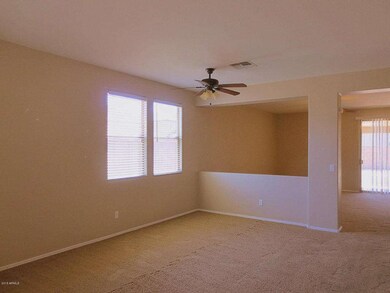 05-3305 W Nancy Ln-004