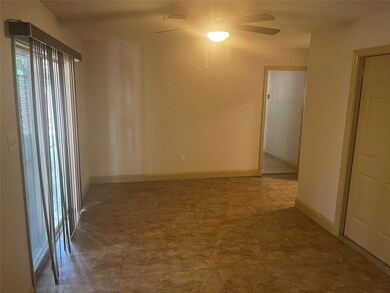 5611 Knightwood St, Houston, TX 77016 - photo 6