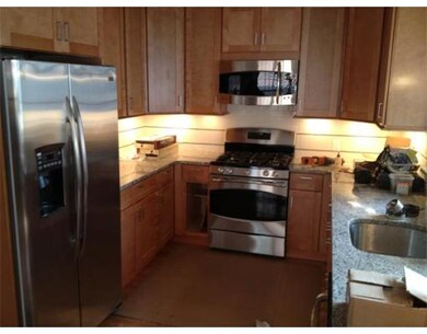 39 Selkirk Rd unit 39, Brighton, MA 02135 - photo 7