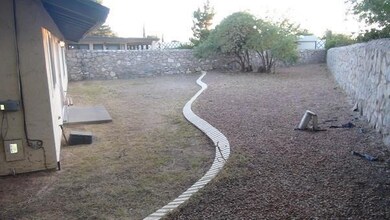 10607 Park View Cir, El Paso, TX 79935 - photo 5