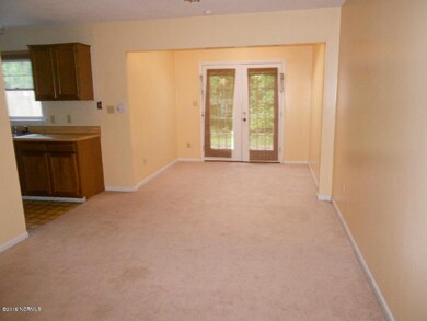 313 Bracken Place unit Q, Jacksonville, NC 28540 - photo 3