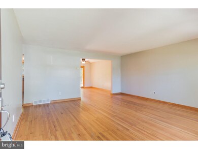 4934 Jackson Dr, Brookhaven, PA 19015 - photo 7