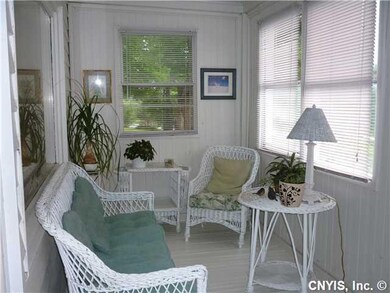 Porch - Enclosed A perfect spot for a morning wake