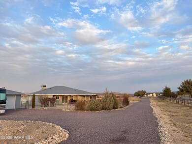 985 N Grandview, Paulden, AZ 86334 - photo 7