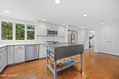 22 Summit Rd, Riverside, CT 06878 - photo 5