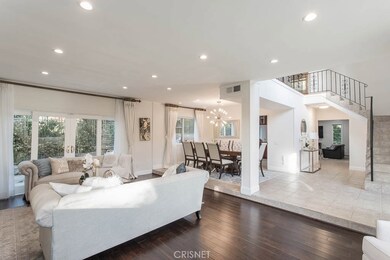 4400 Pampas Rd, Woodland Hills, CA 91364 - photo 2