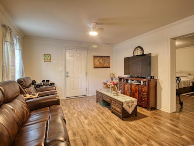 215 W James St, Mullins, SC 29574 - photo 5