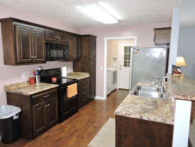 1208 Eastend Rd, Manchester, TN 37355 - photo 6