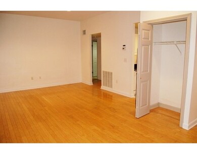 75 Glen Rd unit 1, Brookline, MA 02445 - photo 5
