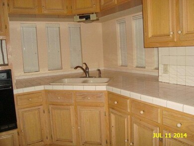 609 Countryside Dr unit 13, Weslaco, TX 78596 - photo 5