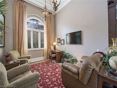 Intimate Family Room Gathering