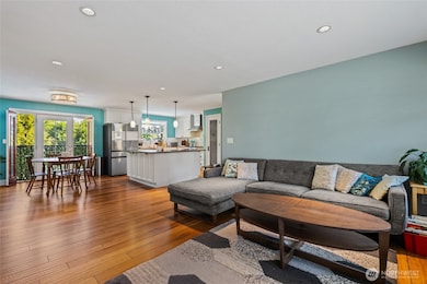 14618 SE 275th Place, Kent, WA 98042 - photo 5