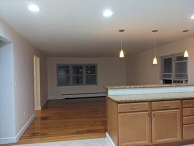 44 Farquhar Rd unit 2, Newtonville, MA 02460 - photo 2