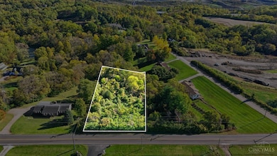 10989 Colerain Ave, Cincinnati, OH 45252 - photo 2