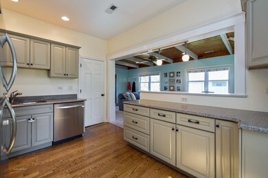 275 W Fremont Ave, Elmhurst, IL 60126 - photo 5