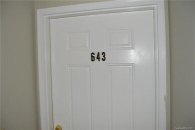 643 W Sharpe St, Statesville, NC 28677 - photo 7