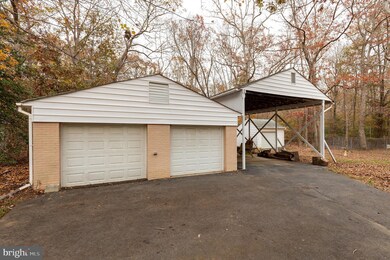 5173 Colebrook Dr, La Plata, MD 20646 - photo 3