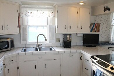 6 Porter Ave, North Tonawanda, NY 14120 - photo 4