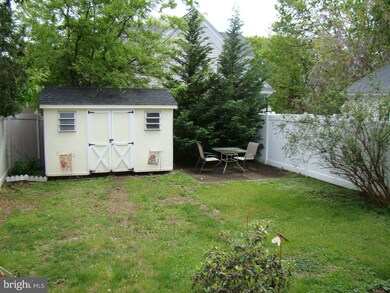 4006 Berry Ave, Drexel Hill, PA 19026 - photo 2