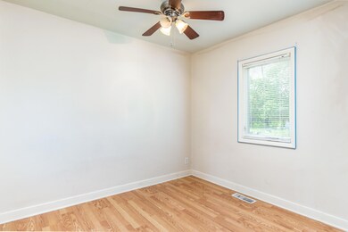 008-117SFranklinAve-Ames-MLS