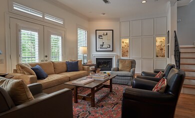 3523 Yupon St, Houston, TX 77006 - photo 4