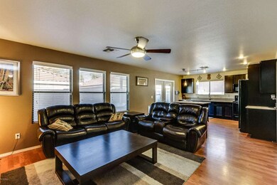 1428 S Crossbow Ct, Chandler, AZ 85286 - photo 2