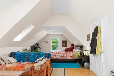 59 Creighton St unit 2, Cambridge, MA 02140 - photo 3