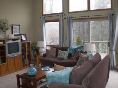 369 Renwood Ct, Hamlin, PA 18427 - photo 6