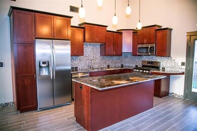 864 Virginia Dr, Central Point, OR 97502 - photo 5