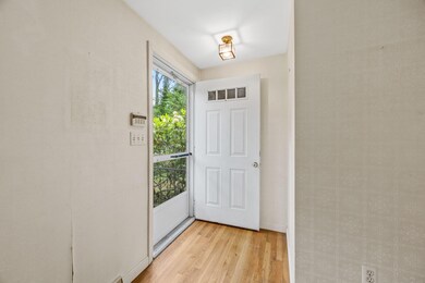 7-web-or-mls-16-john-joseph-rd
