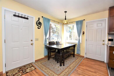 667 NE 10th St, Bend, OR 97701 - photo 4
