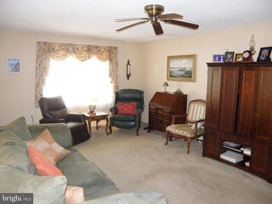 22 Robinson Cir, Seaford, DE 19973 - photo 2